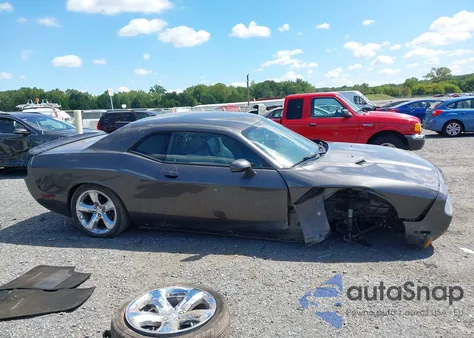 2014 Dodge Challenger Rallye Redline from USA, damaged, VIN 2C3CDYAG3EH143382